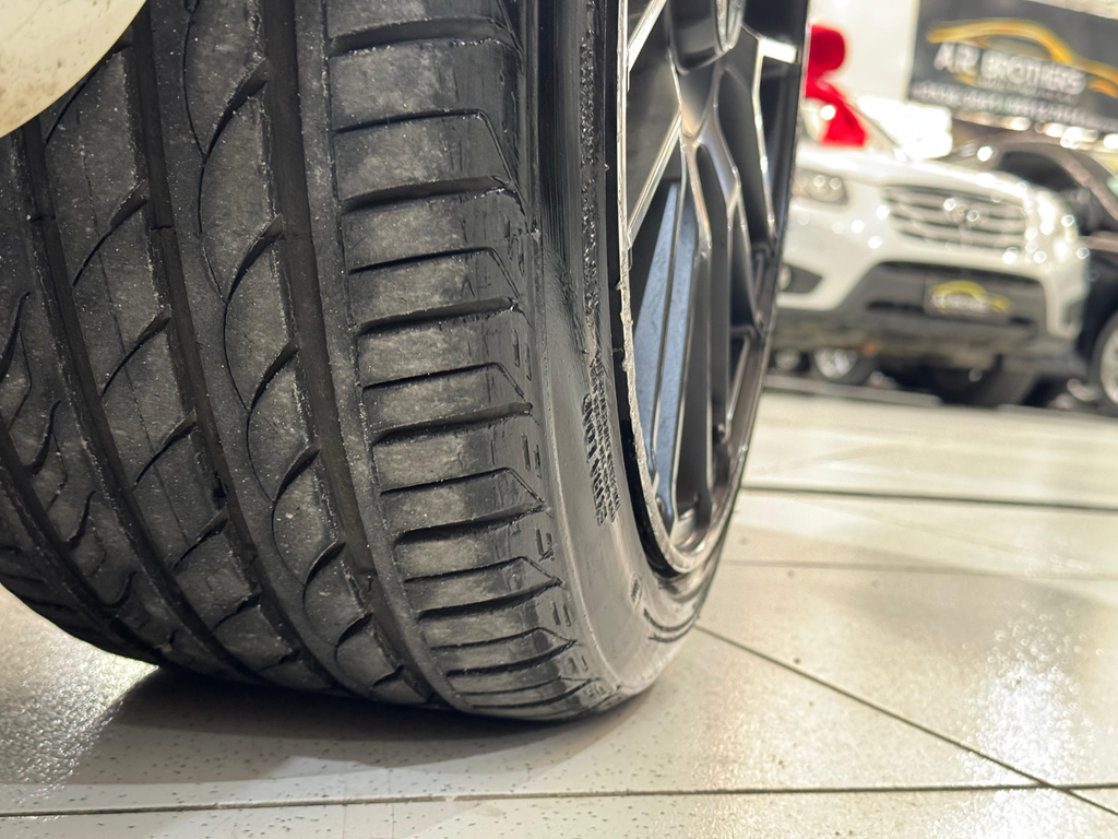 Mercedes Benz C-180 Branco