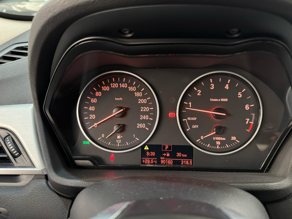 BMW X1 Preto