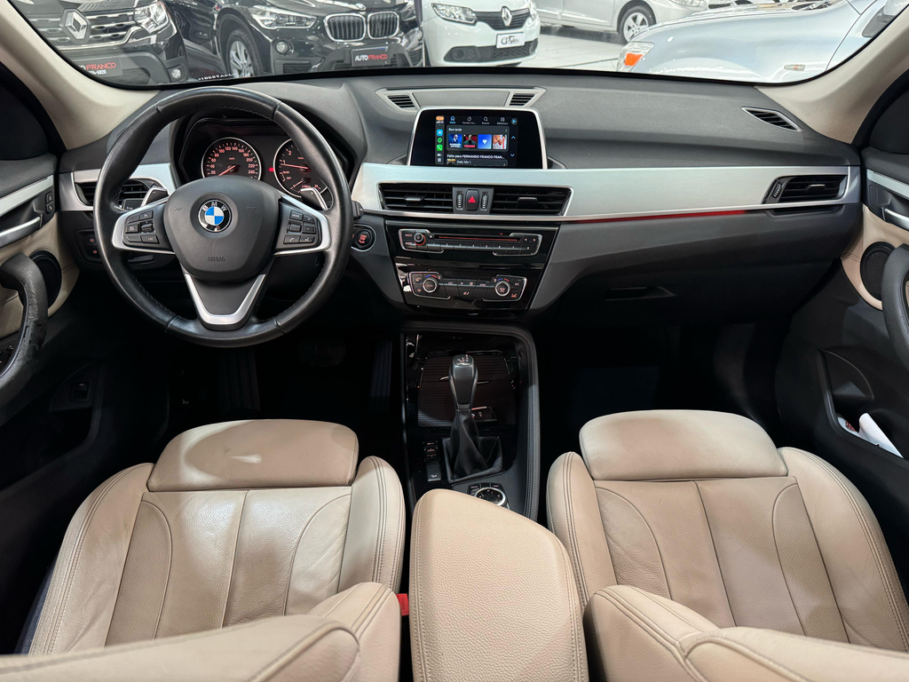 BMW X1 Preto
