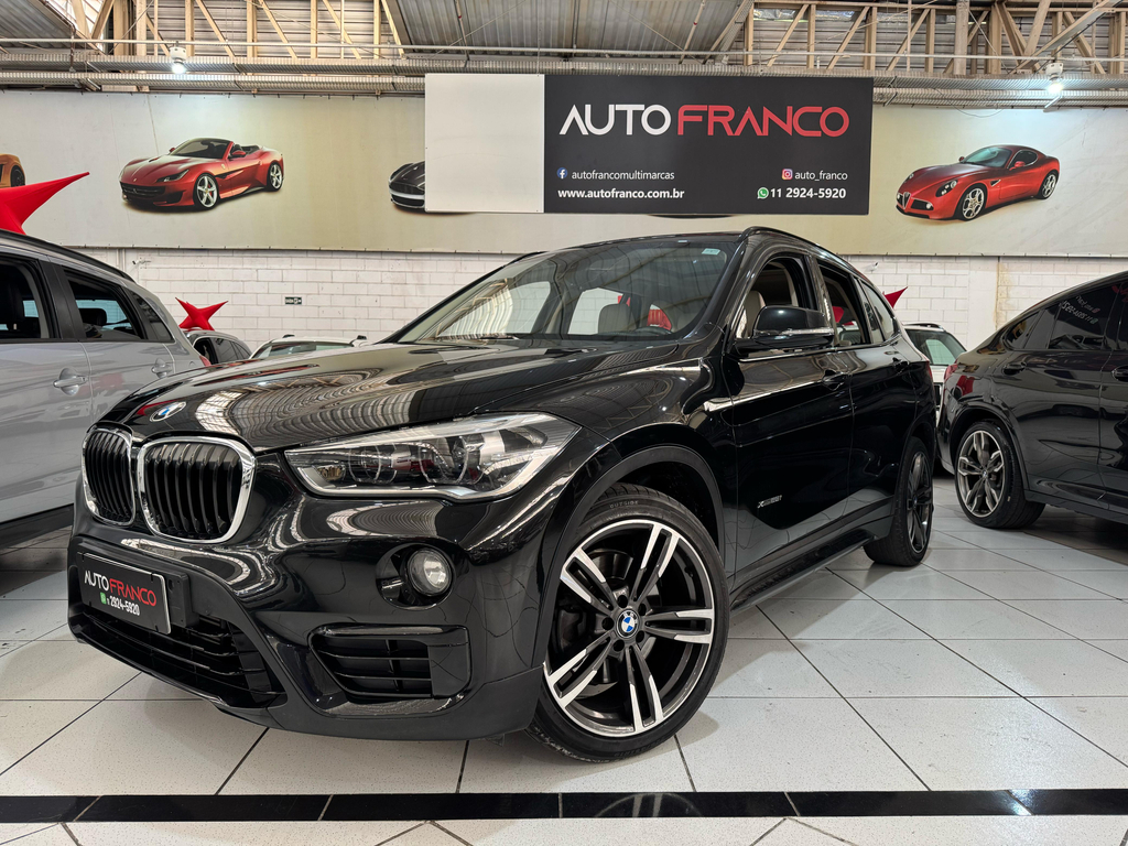 BMW X1 Preto