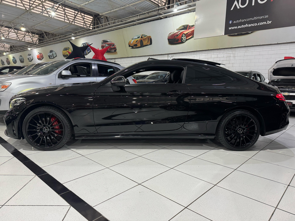 Mercedes Benz C-180 Preto