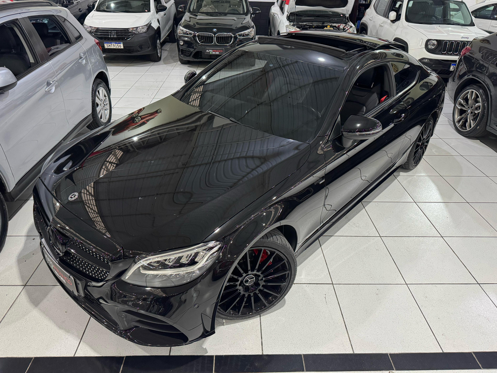 Mercedes Benz C-180 Preto