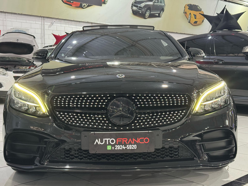 Mercedes Benz C-180 Preto