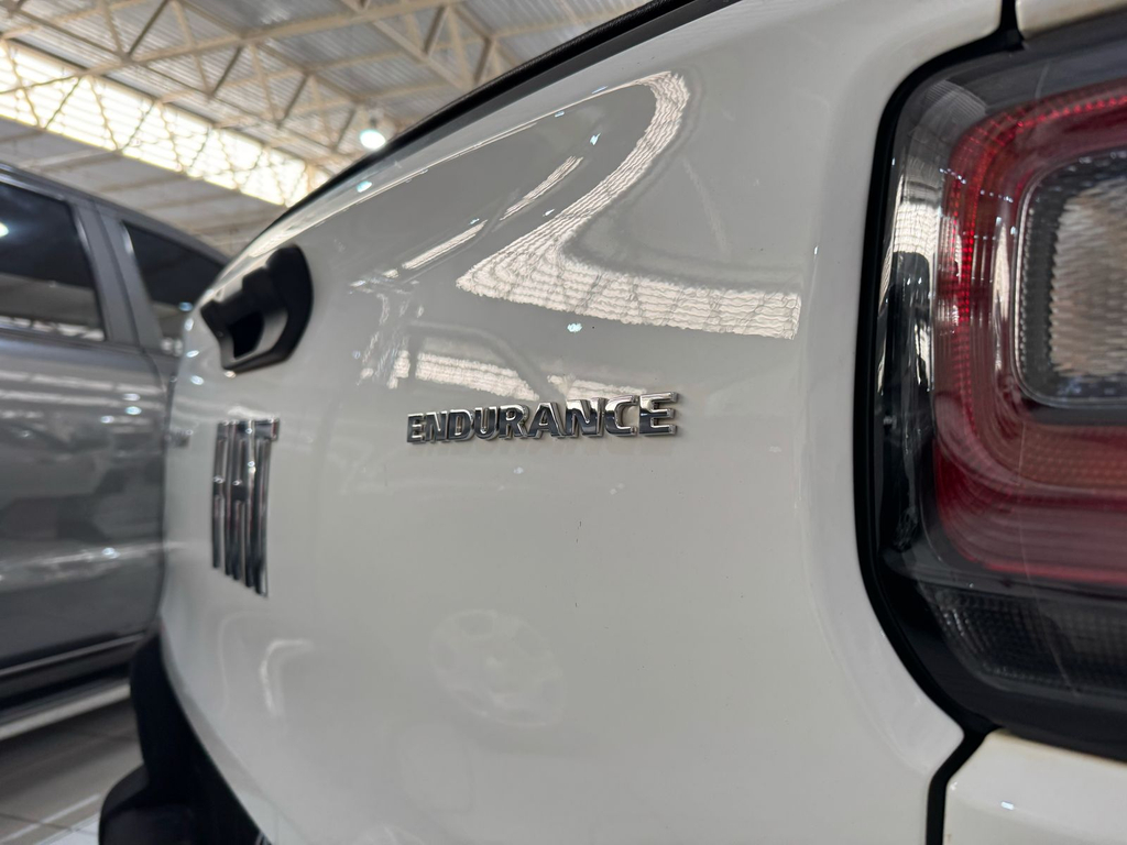 Fiat Strada Branco