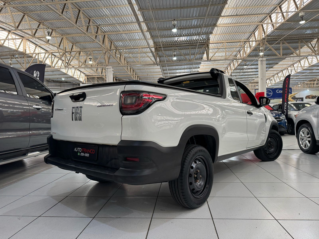 Fiat Strada Branco