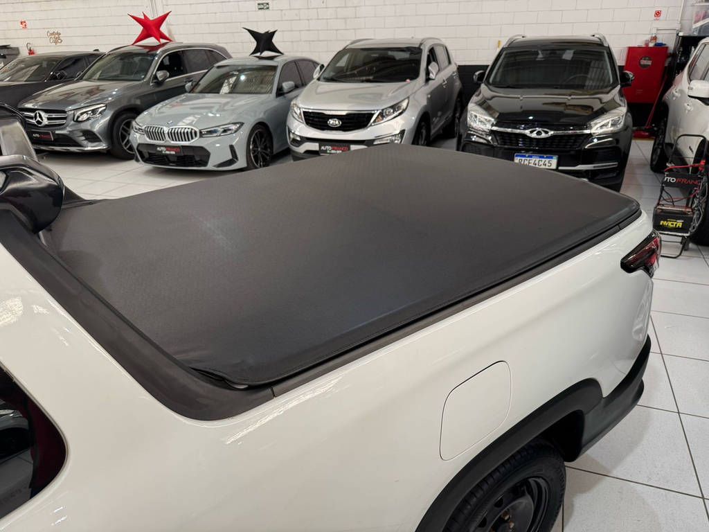 Fiat Strada Branco