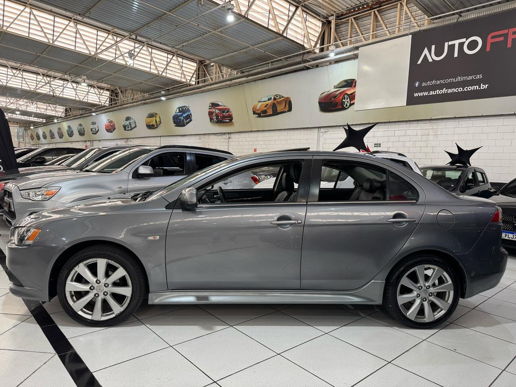 Mitsubishi Lancer Cinza