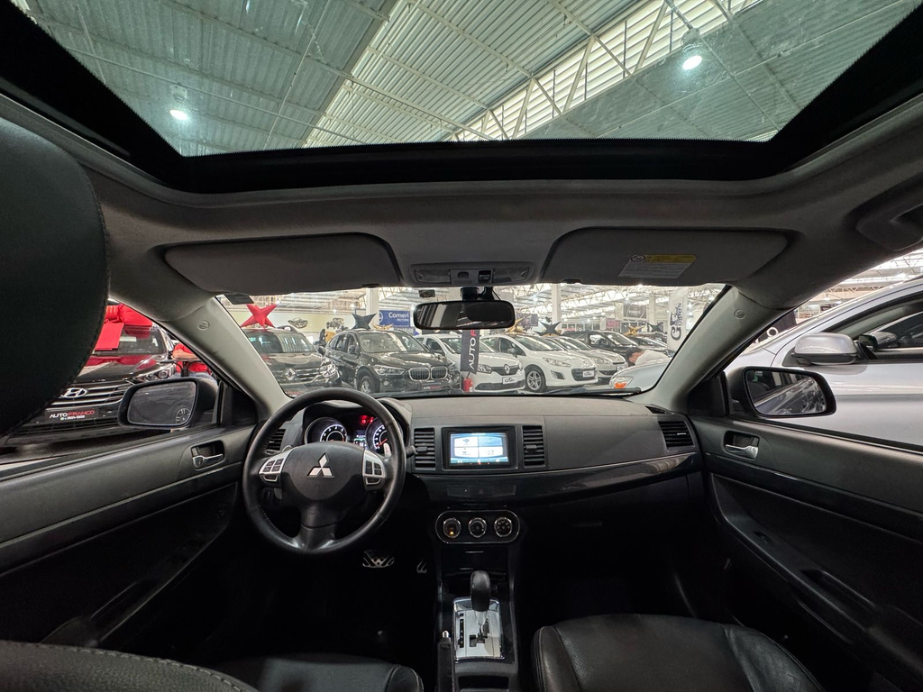 Mitsubishi Lancer Cinza
