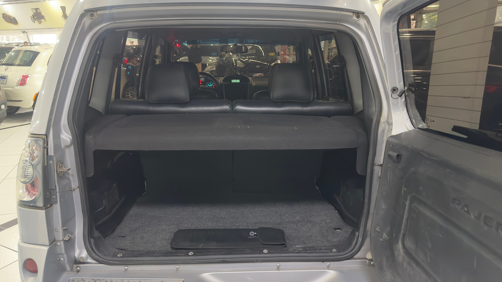 Mitsubishi Pajero TR4 Prata