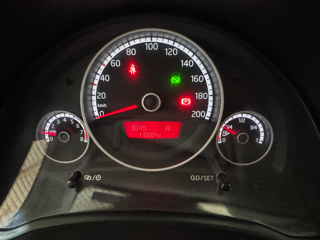 Volkswagen Up! Preto
