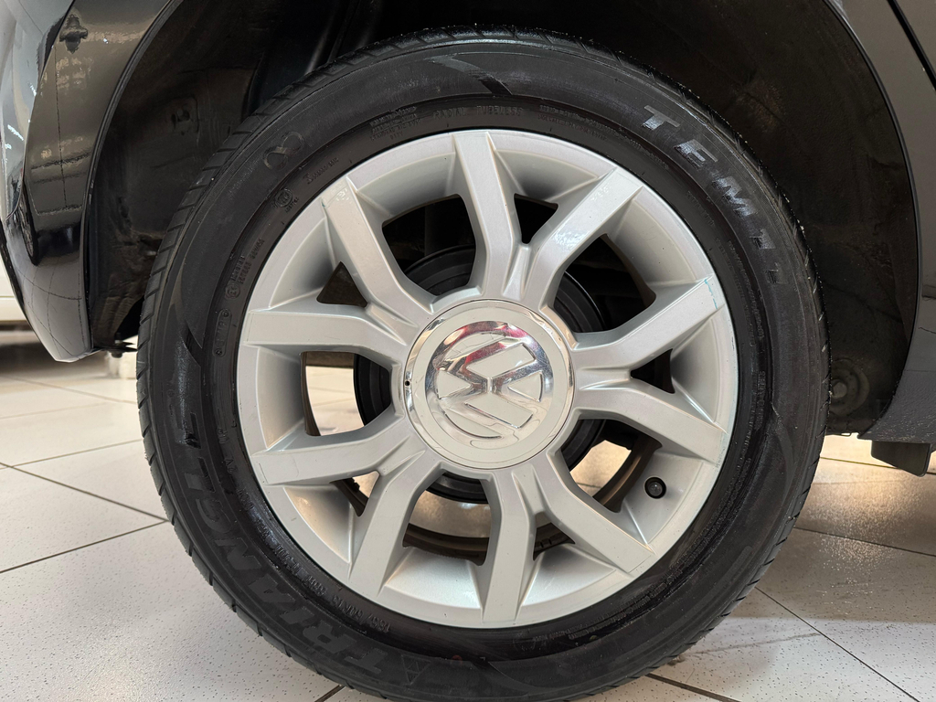 Volkswagen Up! Preto