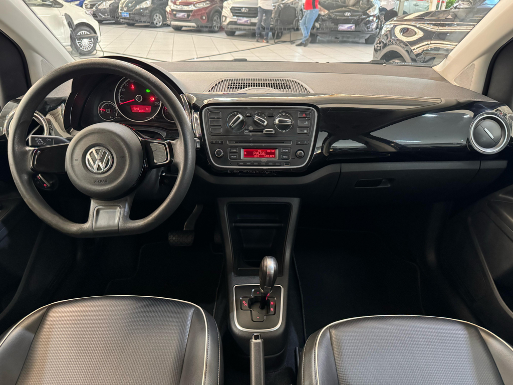 Volkswagen Up! Preto