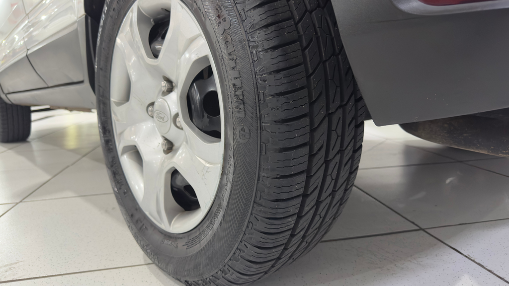 Ford EcoSport Branco
