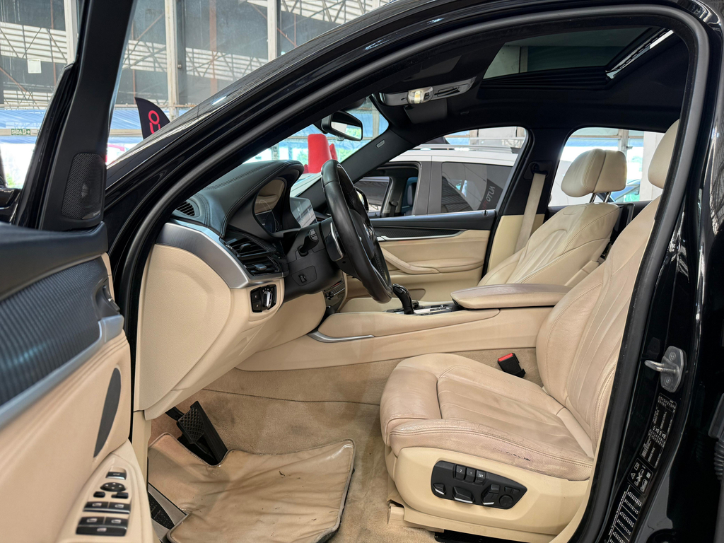 BMW X6 Preto
