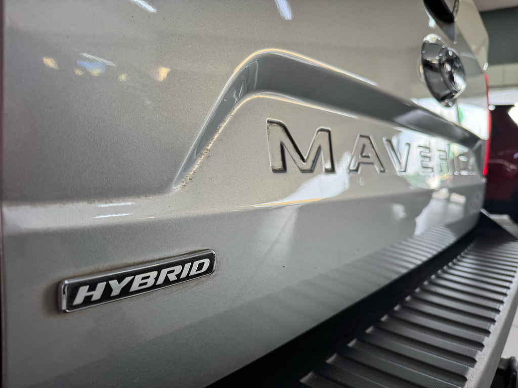 Ford Maverick Prata
