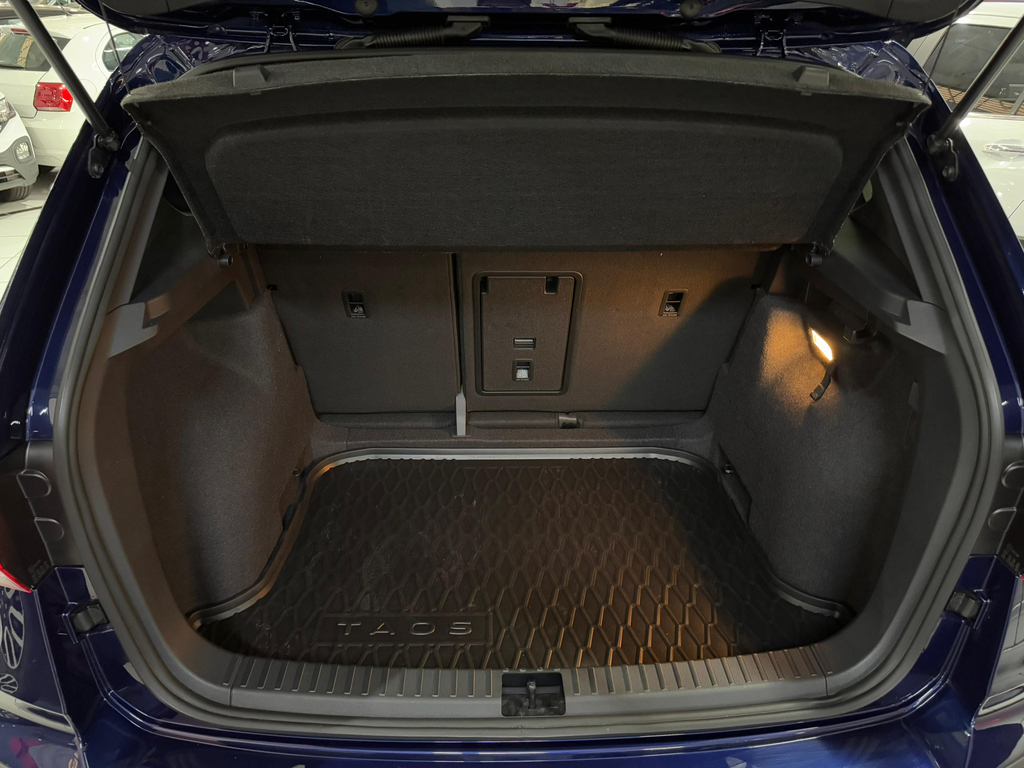 Volkswagen TAOS Azul
