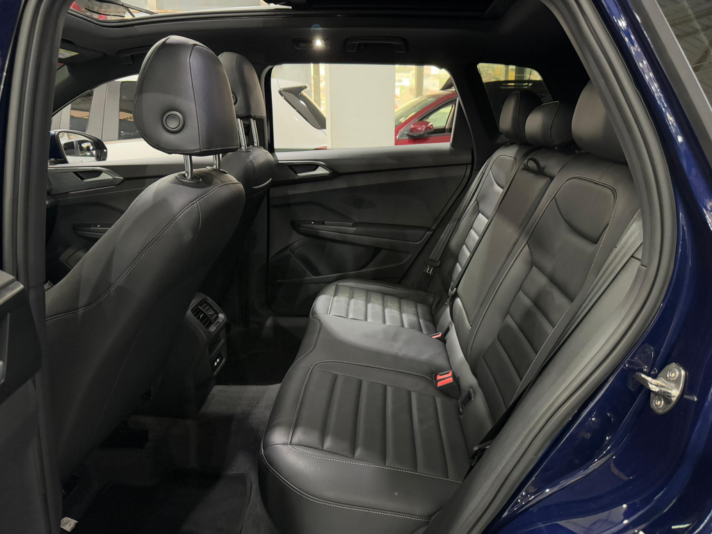 Volkswagen TAOS Azul