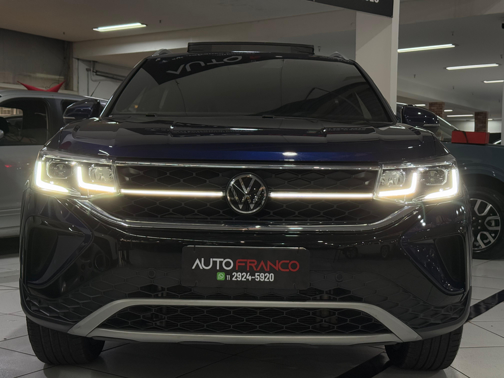 Volkswagen TAOS Azul