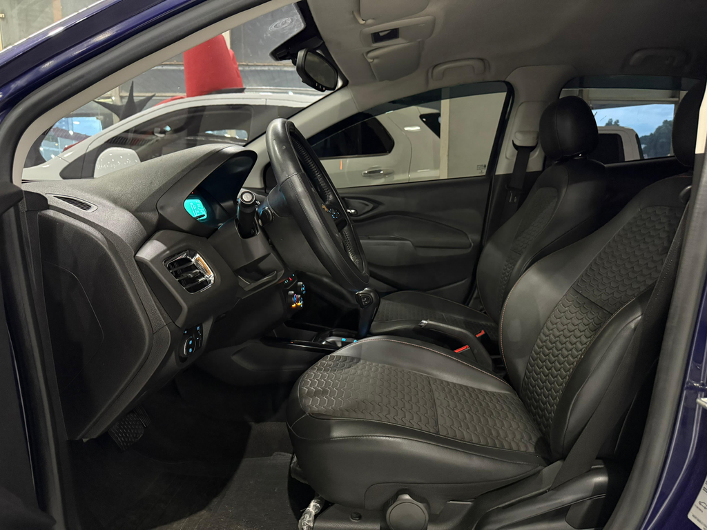 Chevrolet Onix Azul