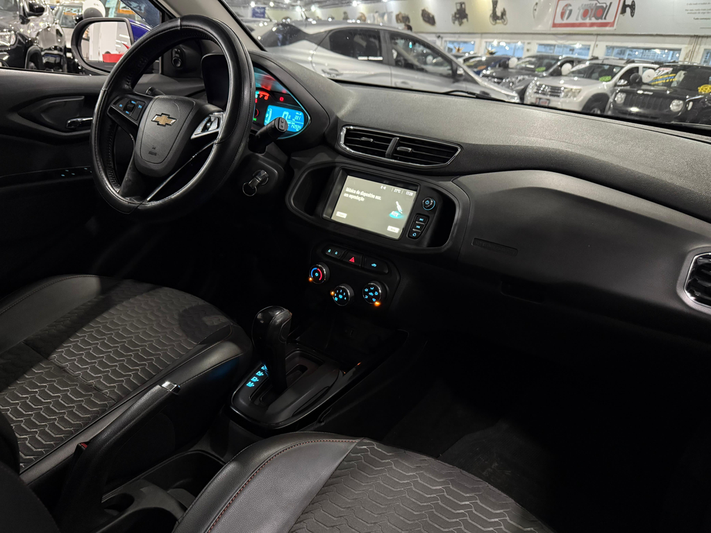 Chevrolet Onix Azul