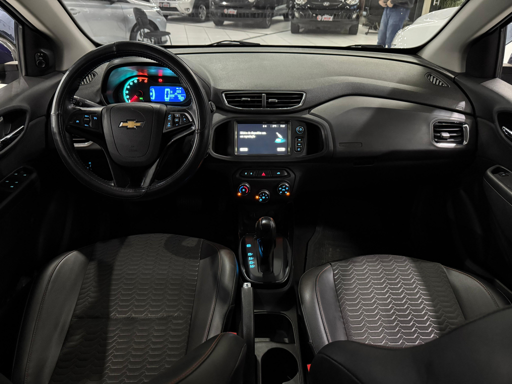 Chevrolet Onix Azul
