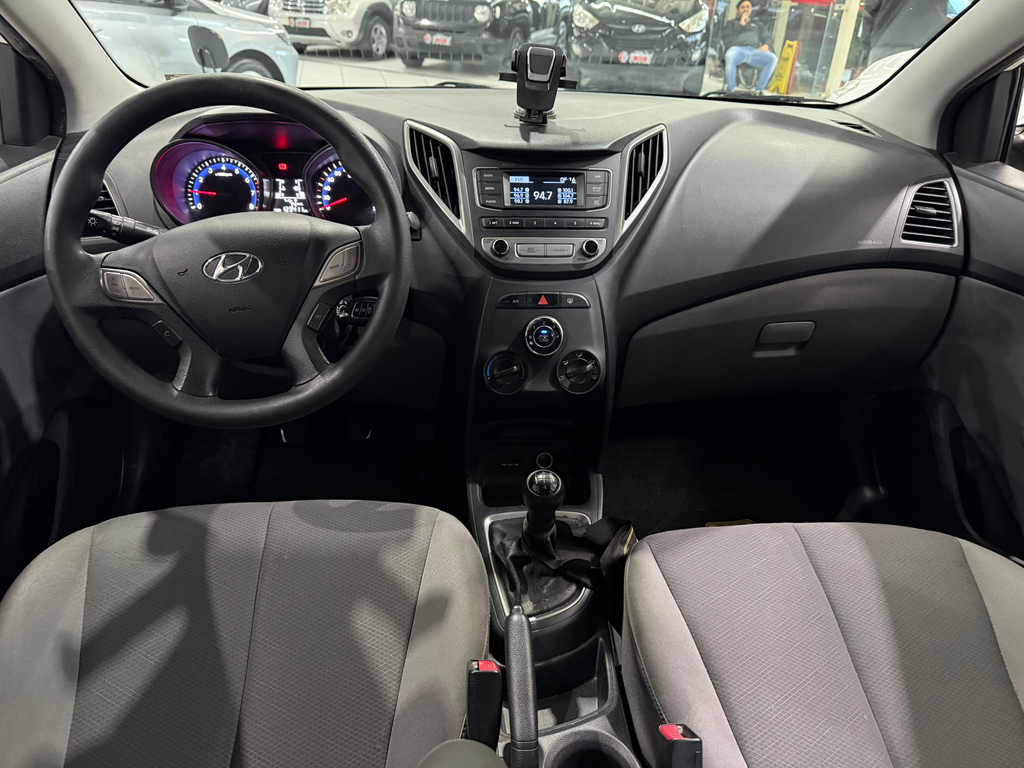 Hyundai HB20S Branco