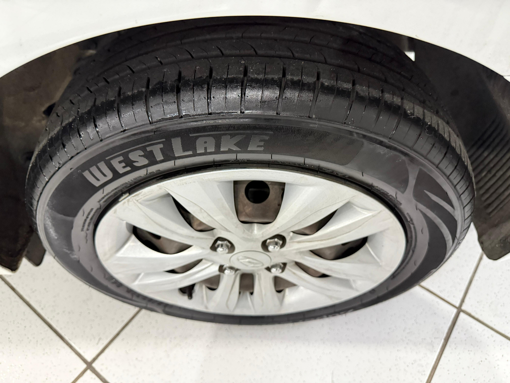 Hyundai HB20S Branco