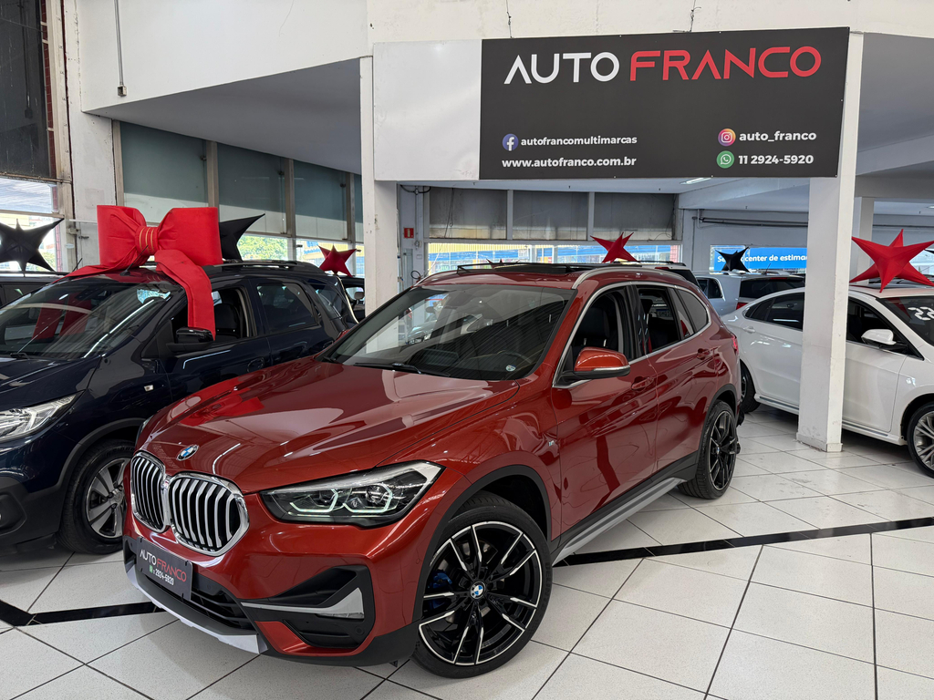 BMW X1 Laranja