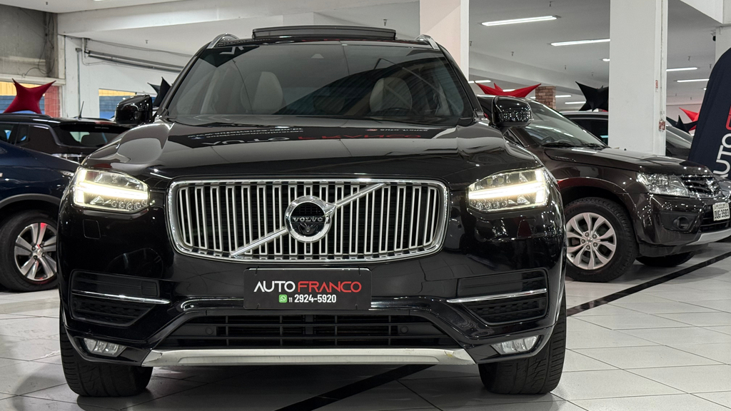 Volvo XC90 Preto