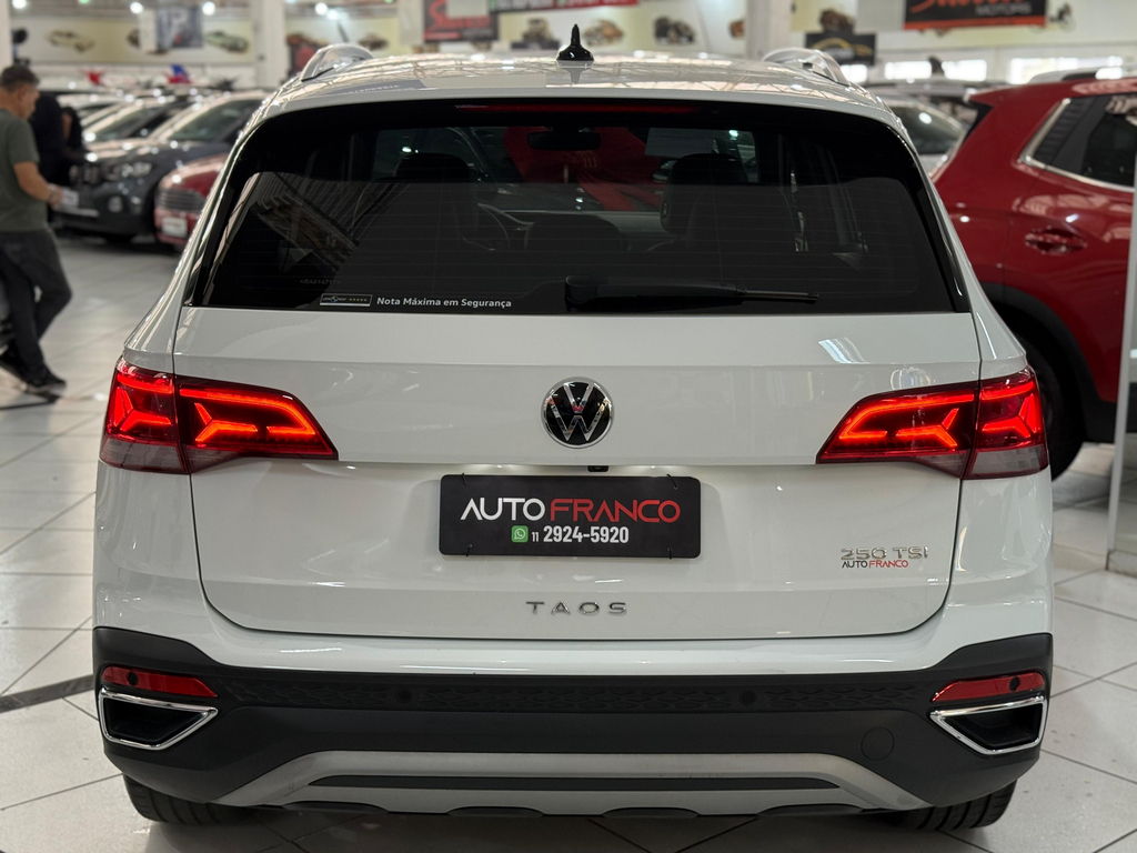 Volkswagen TAOS Branco
