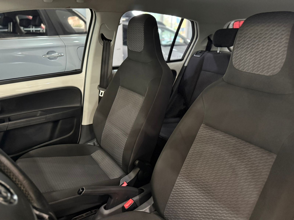 Volkswagen Up! Branco