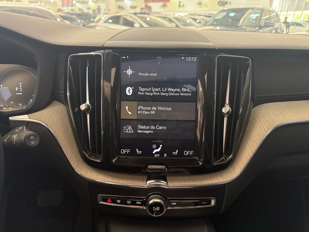 Volvo XC60 Preto