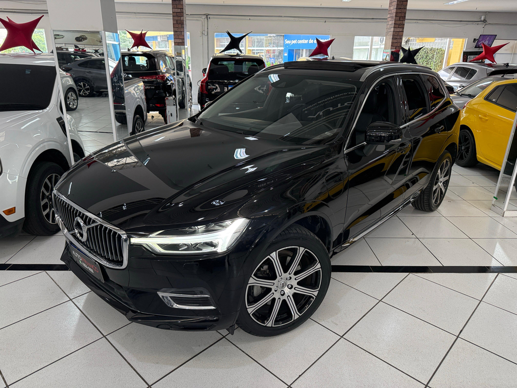 Volvo XC60 Preto