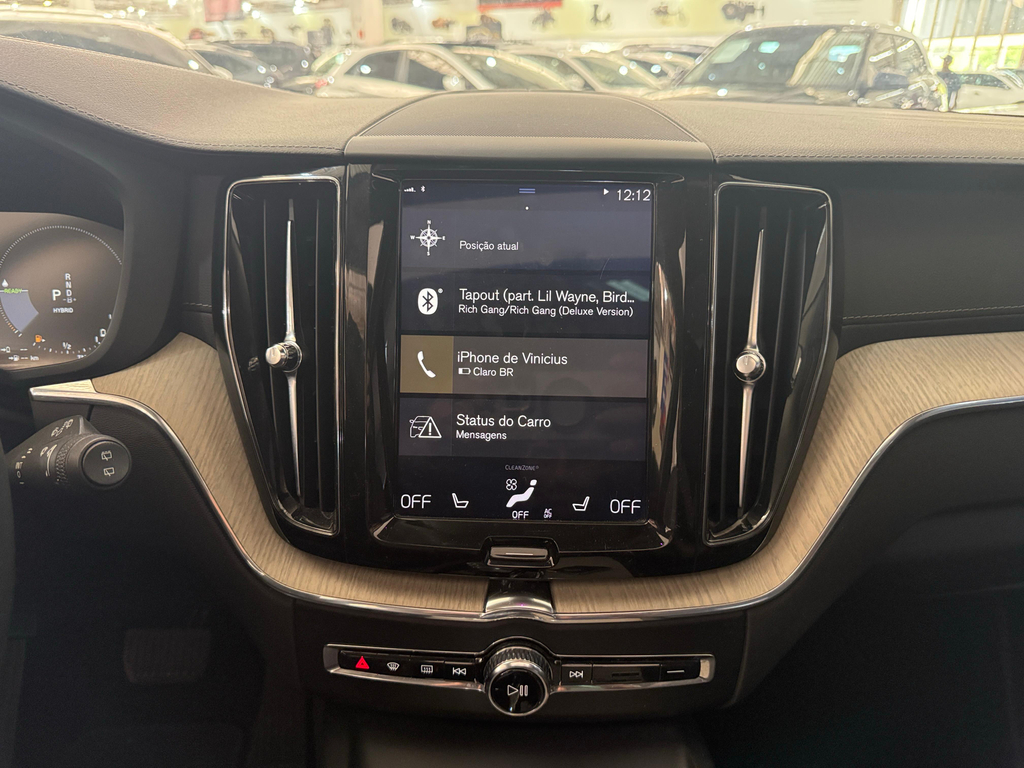 Volvo XC60 Preto