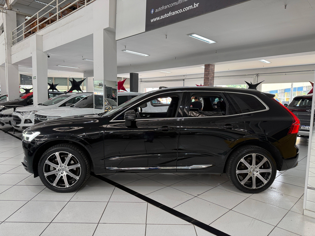 Volvo XC60 Preto