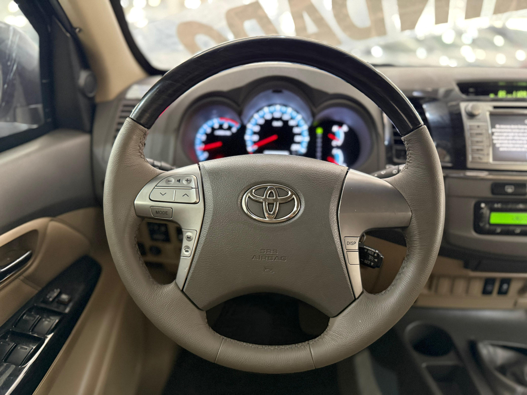 Toyota SW4 Preto