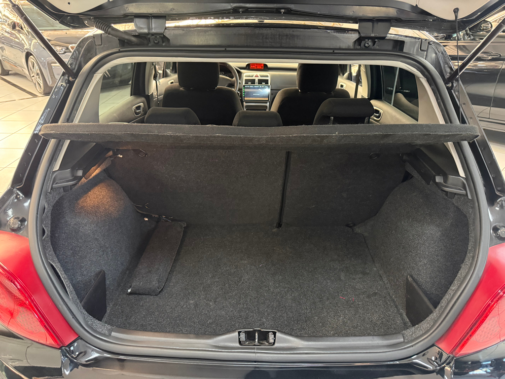 Peugeot 307 Preto