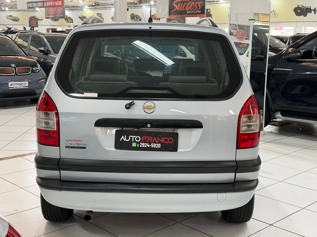 Chevrolet Zafira Prata