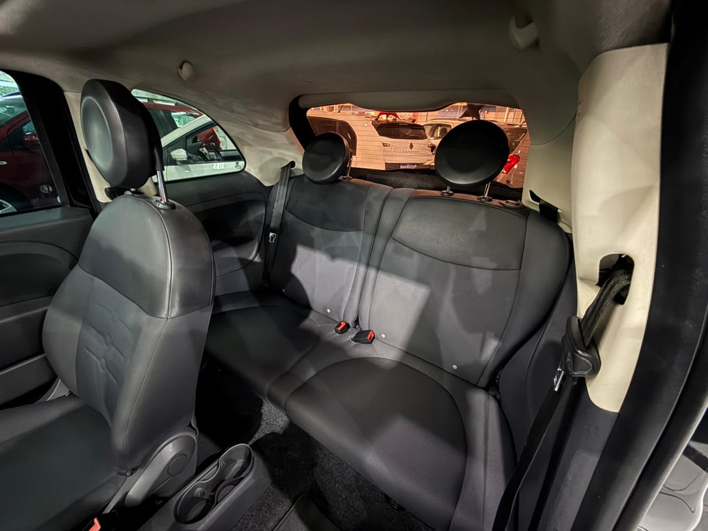 Fiat 500 Preto