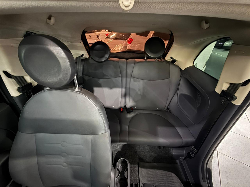Fiat 500 Preto