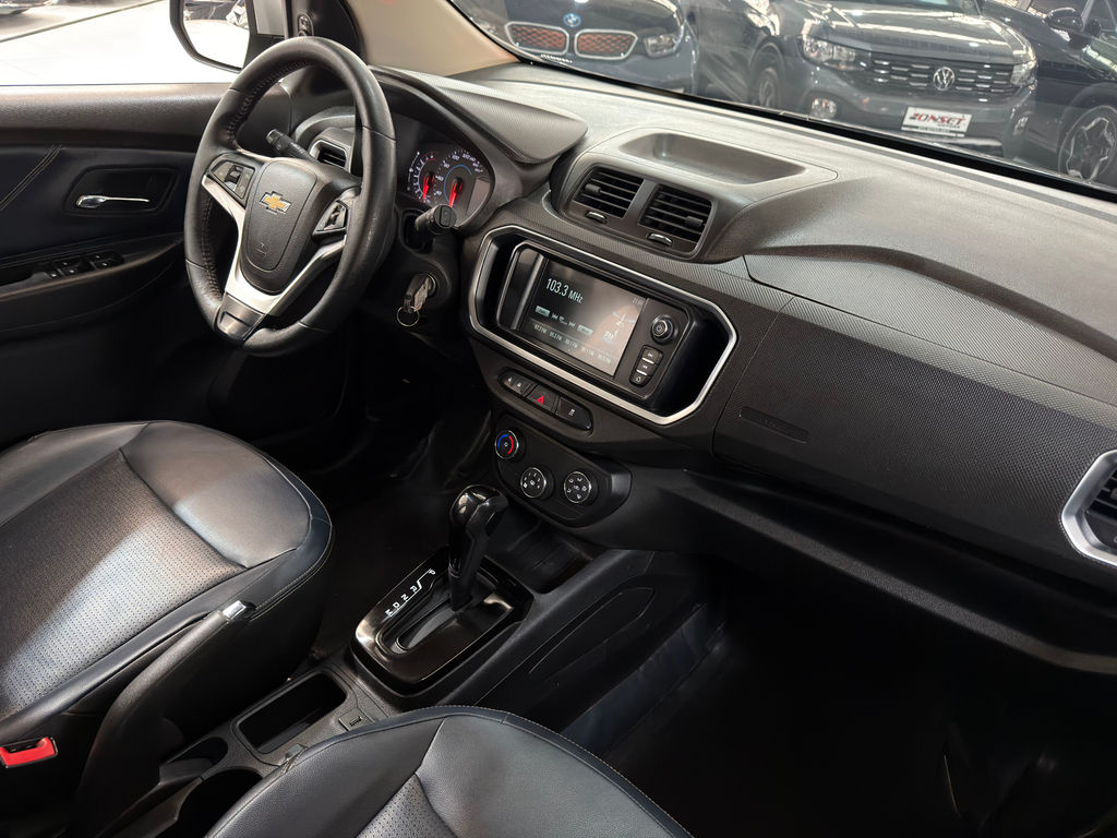 Chevrolet Spin Prata