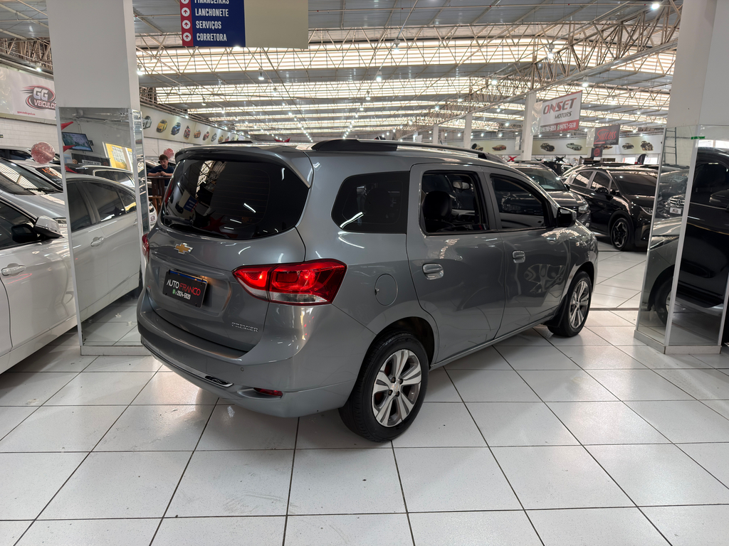 Chevrolet Spin Prata