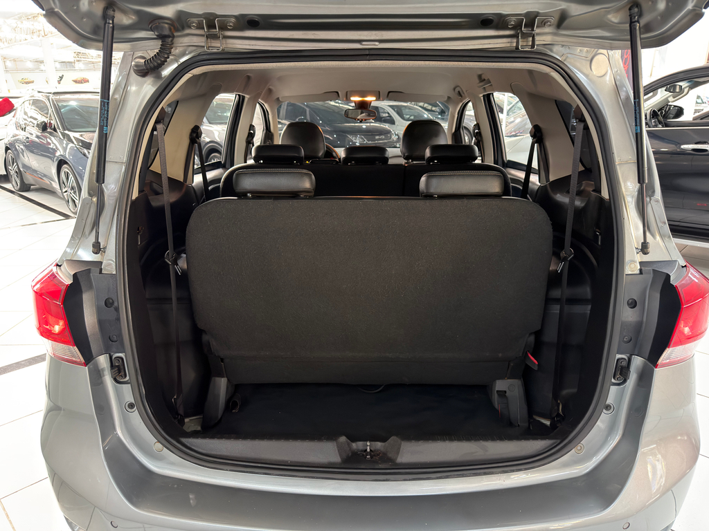 Chevrolet Spin Prata