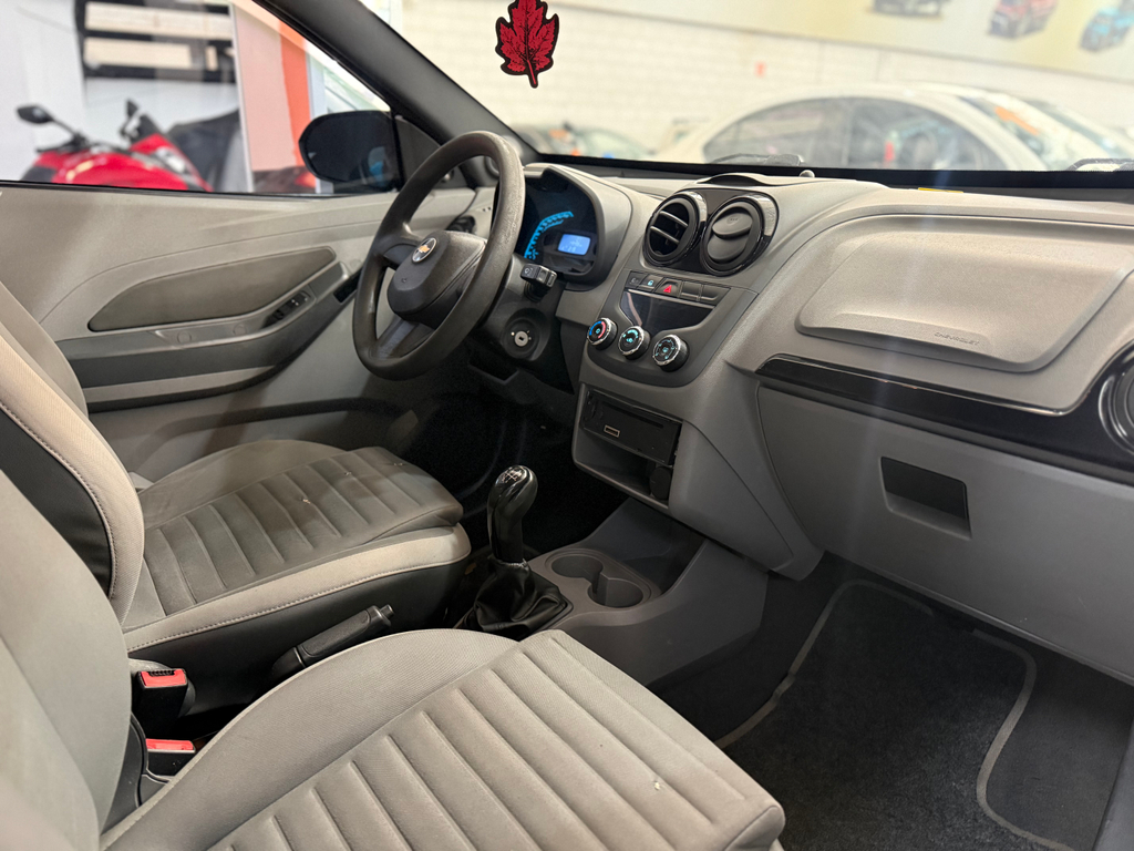Chevrolet Agile Prata