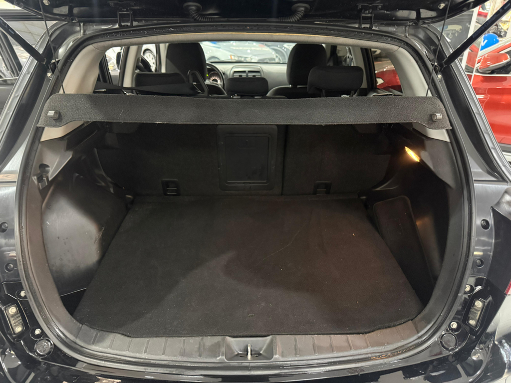 Mitsubishi ASX Preto