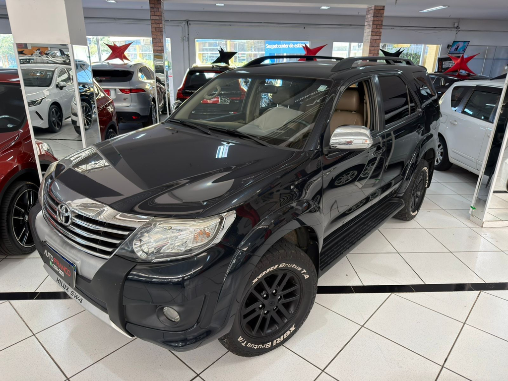 Toyota SW4 Preto