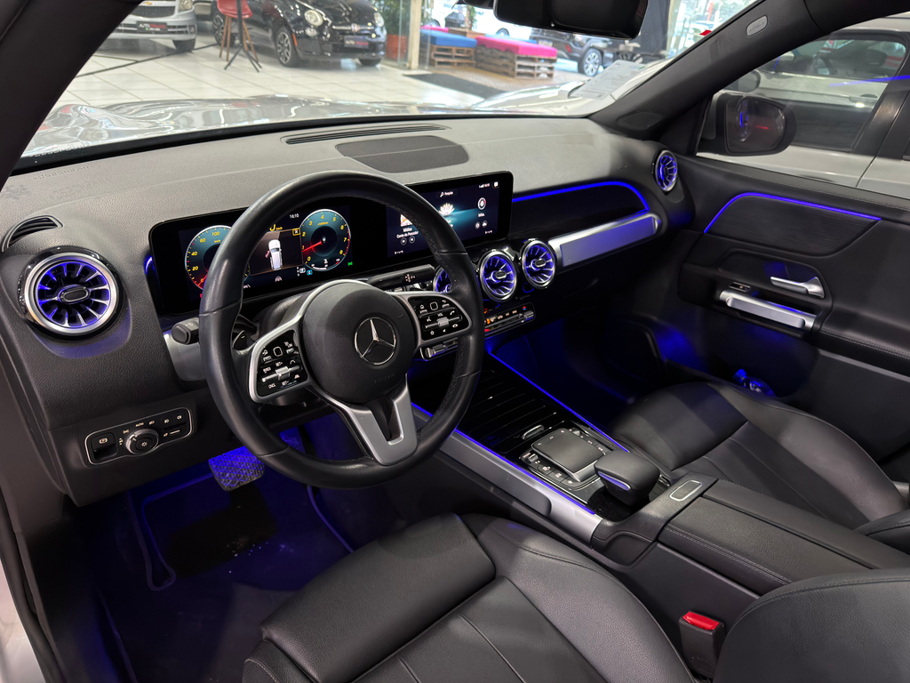 Mercedes Benz GLB 200 Prata