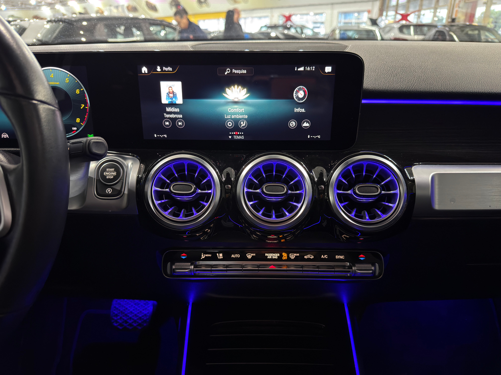 Mercedes Benz GLB 200 Prata