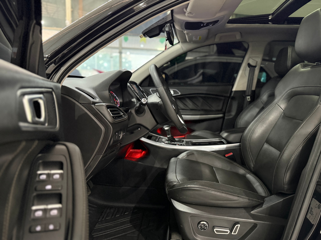 Chery Tiggo 7 Preto