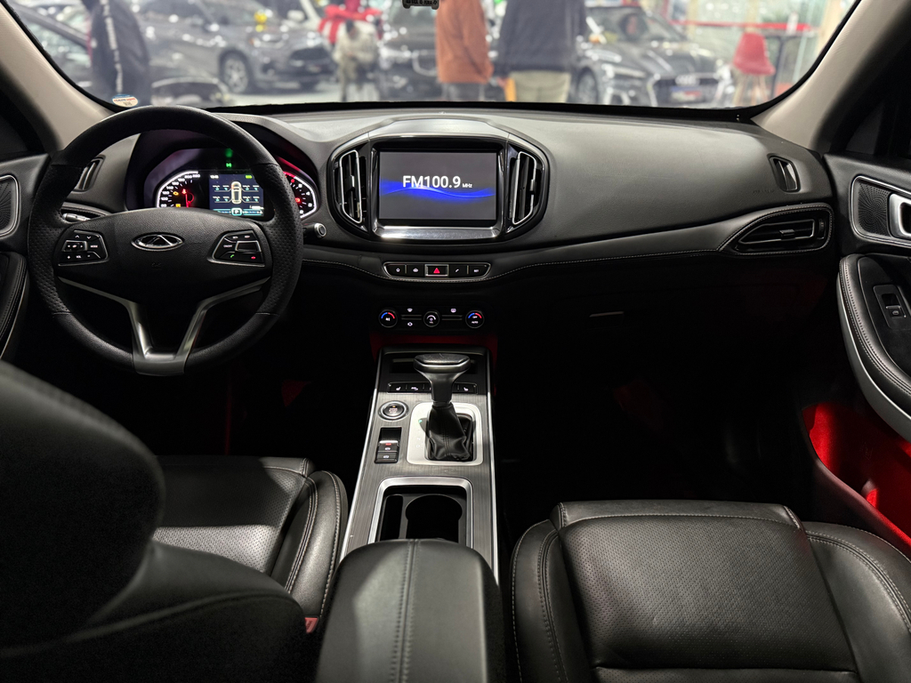Chery Tiggo 7 Preto